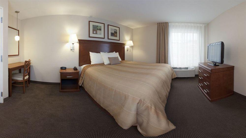 Candlewood Suites Champaign-Urbana University Area By Ihg Exterior photo